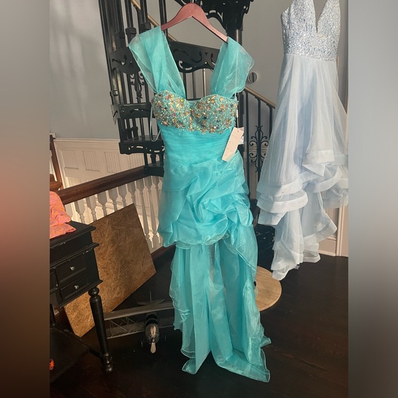 Cinderella Aqua Blue Bejeweled Sparkle High Low Ball Prom Dress with Train 6 NWT - Picture 2 of 9